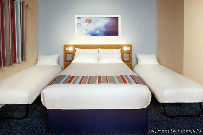 Travelodge Dundee Central Hotel Exteriér fotografie